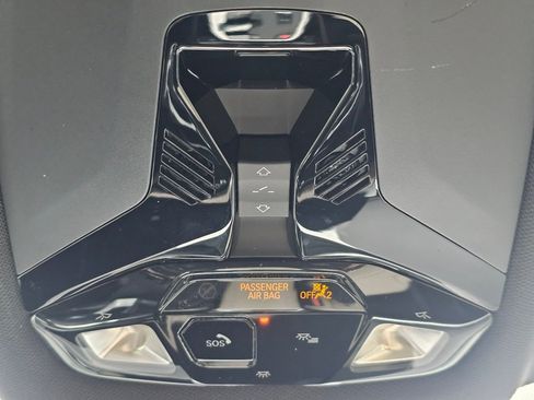 Used 2023 BMW X1 xDrive28i w/ Premium Package image 17