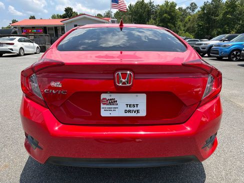 Used 2017 Honda Civic EX image 5