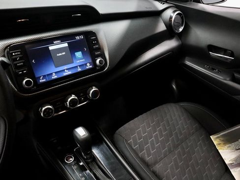 Certified 2023 Nissan Kicks SV image 30