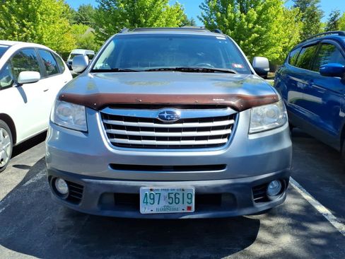 Used 2011 Subaru Tribeca Limited w/ PWR Moonroof & Navigation Pkg AWD/4WD image 2