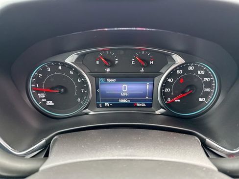 Used 2024 Chevrolet Equinox LT w/ LPO, Floor Liner Package FWD image 15