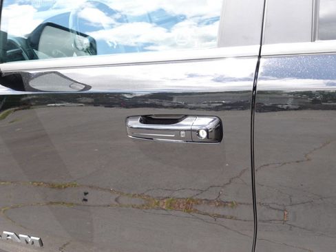 Used 2023 RAM 1500 Sport w/ G/T Package AWD/4WD image 18