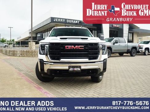 Used 2026 GMC Sierra 2500 Pro w/ Convenience Package AWD/4WD image 2