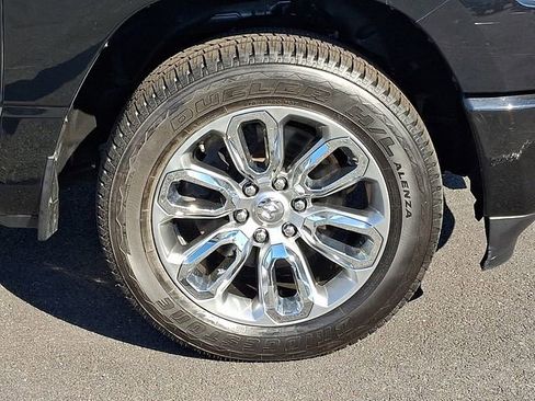 Used 2023 RAM 1500 Laramie AWD/4WD image 8