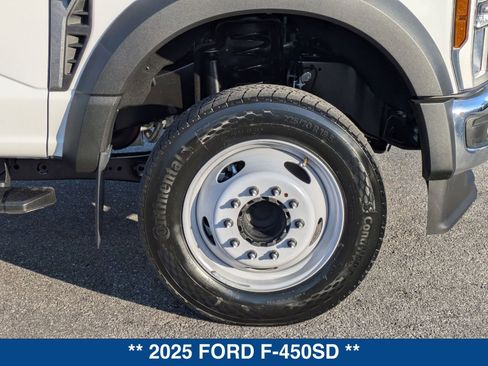 New 2025 Ford F450 XL w/ XL Chrome Package RWD image 12