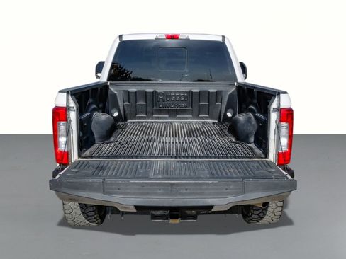 Used 2019 Ford F250 Lariat w/ Lariat Value Package image 59