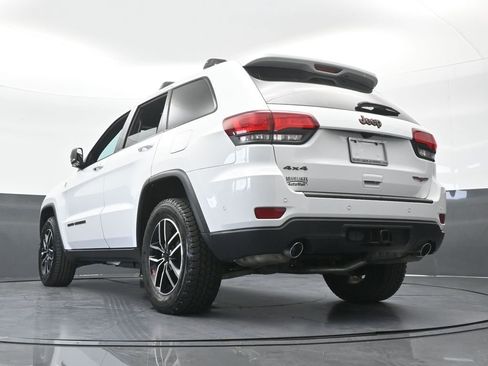 Used 2021 Jeep Grand Cherokee Trailhawk w/ Trailhawk Luxury Group AWD/4WD image 61