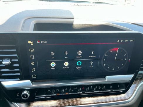 Used 2024 GMC Sierra 1500 Elevation w/ Elevation Premium Package AWD/4WD image 18