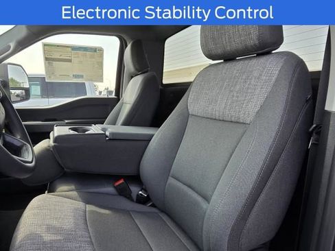 New 2025 Ford F250 XLT image 17