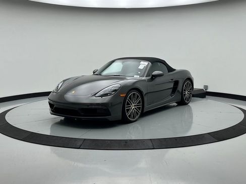 Used 2024 Porsche 718 Boxster GTS image 1