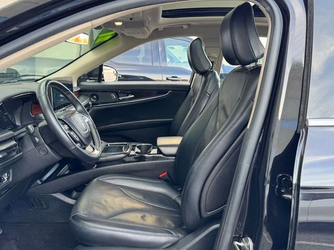 Used 2021 Lincoln Nautilus Reserve image 15