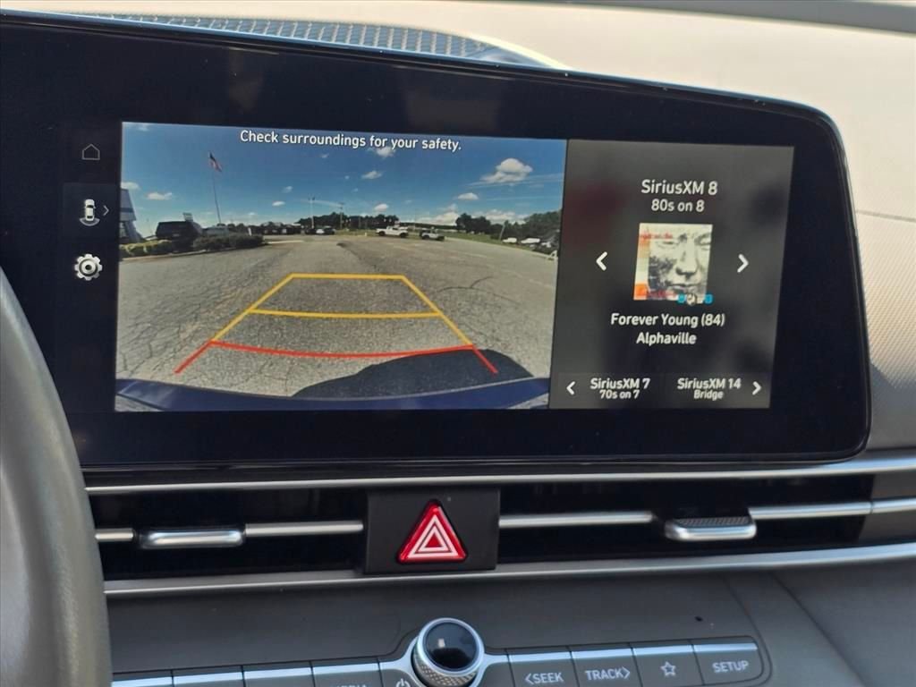 Used 2023 Hyundai Elantra SEL w/ Convenience Package FWD image 5