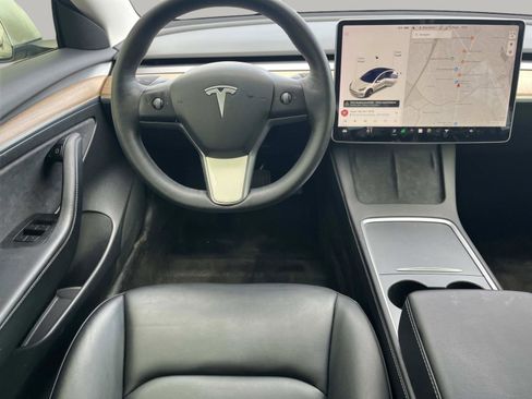Used 2021 Tesla Model 3 Standard Range Plus RWD image 11