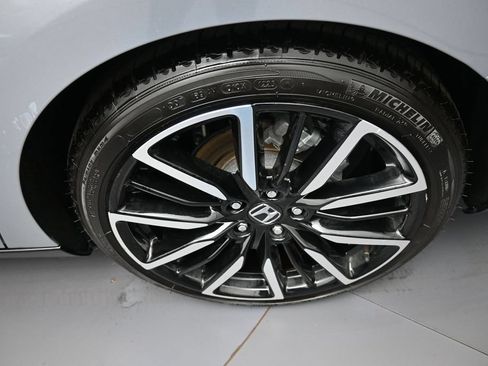 Certified 2025 Honda Accord Touring image 15