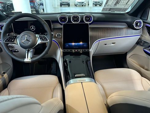 New 2026 Mercedes-Benz GLC 300 4MATIC image 5