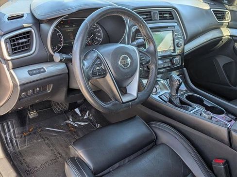Used 2017 Nissan Maxima 3.5 SL FWD image 10