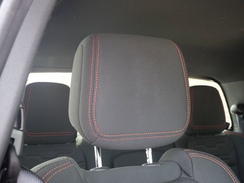 Used 2024 Nissan Frontier PRO-4X w/ Off-Road Protection Package AWD/4WD image 22