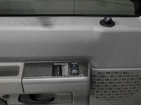 Used 2014 Ford E-250 and Econoline 250 w/ Power Group image 28