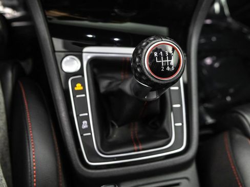 Used 2019 Volkswagen GTI S image 20