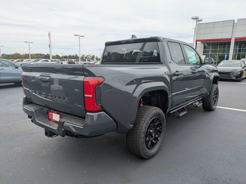 New 2026 Toyota Tacoma SR5 AWD/4WD image 4
