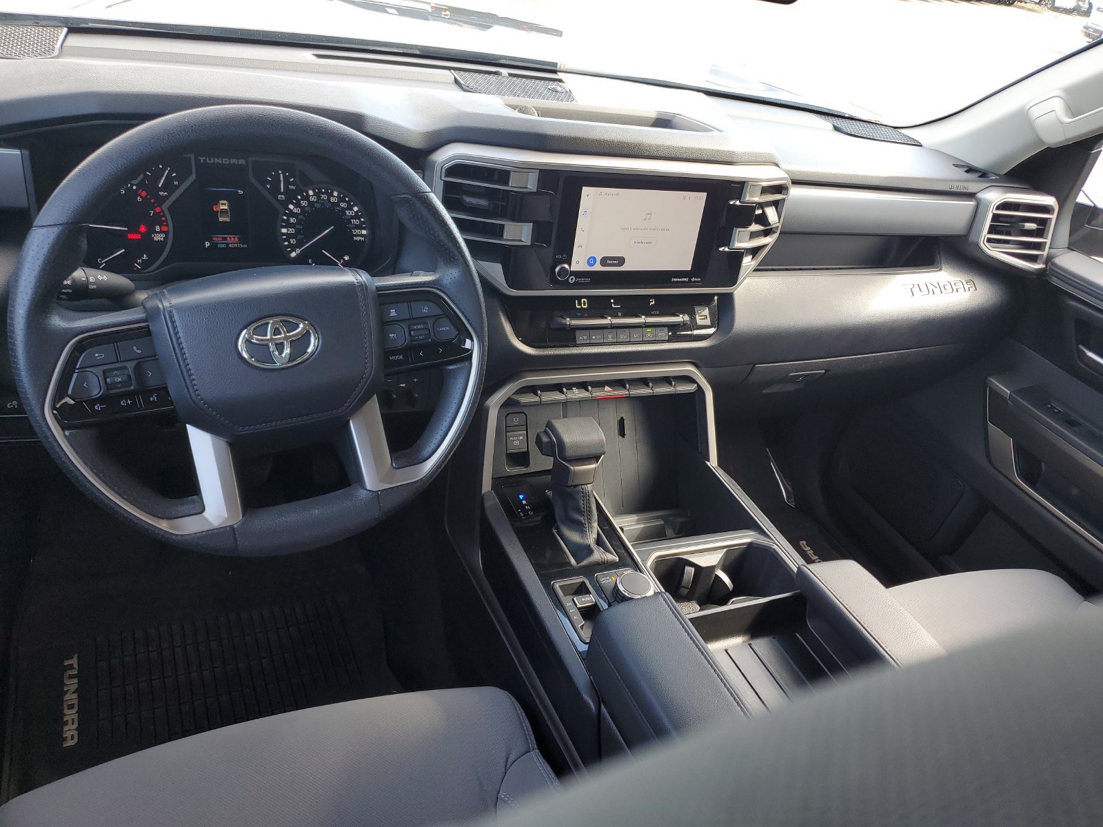 Used 2024 Toyota Tundra SR5 w/ SR5 Convenience Package AWD/4WD image 9