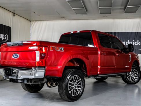 Used 2017 Ford F250 Lariat w/ Lariat Ultimate Package AWD/4WD image 8