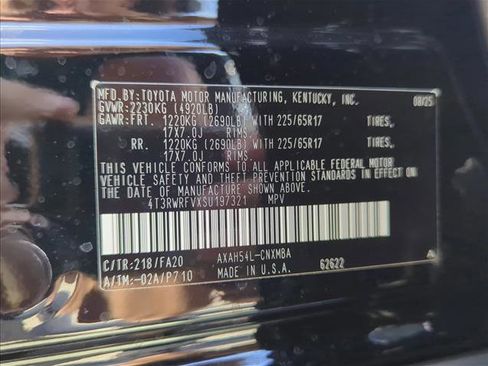 New 2025 Toyota RAV4 XLE image 27