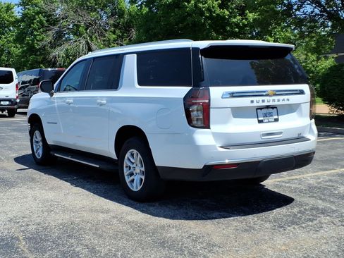 Used 2024 Chevrolet Suburban LT AWD/4WD image 6