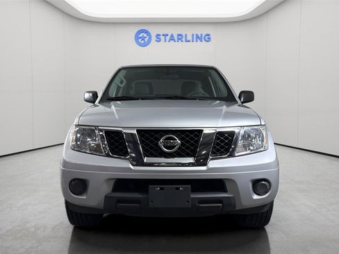 Used 2020 Nissan Frontier SV image 15