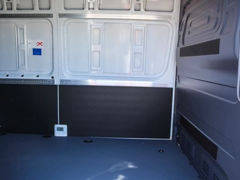 New 2024 Mercedes-Benz eSprinter 170 Cargo image 14