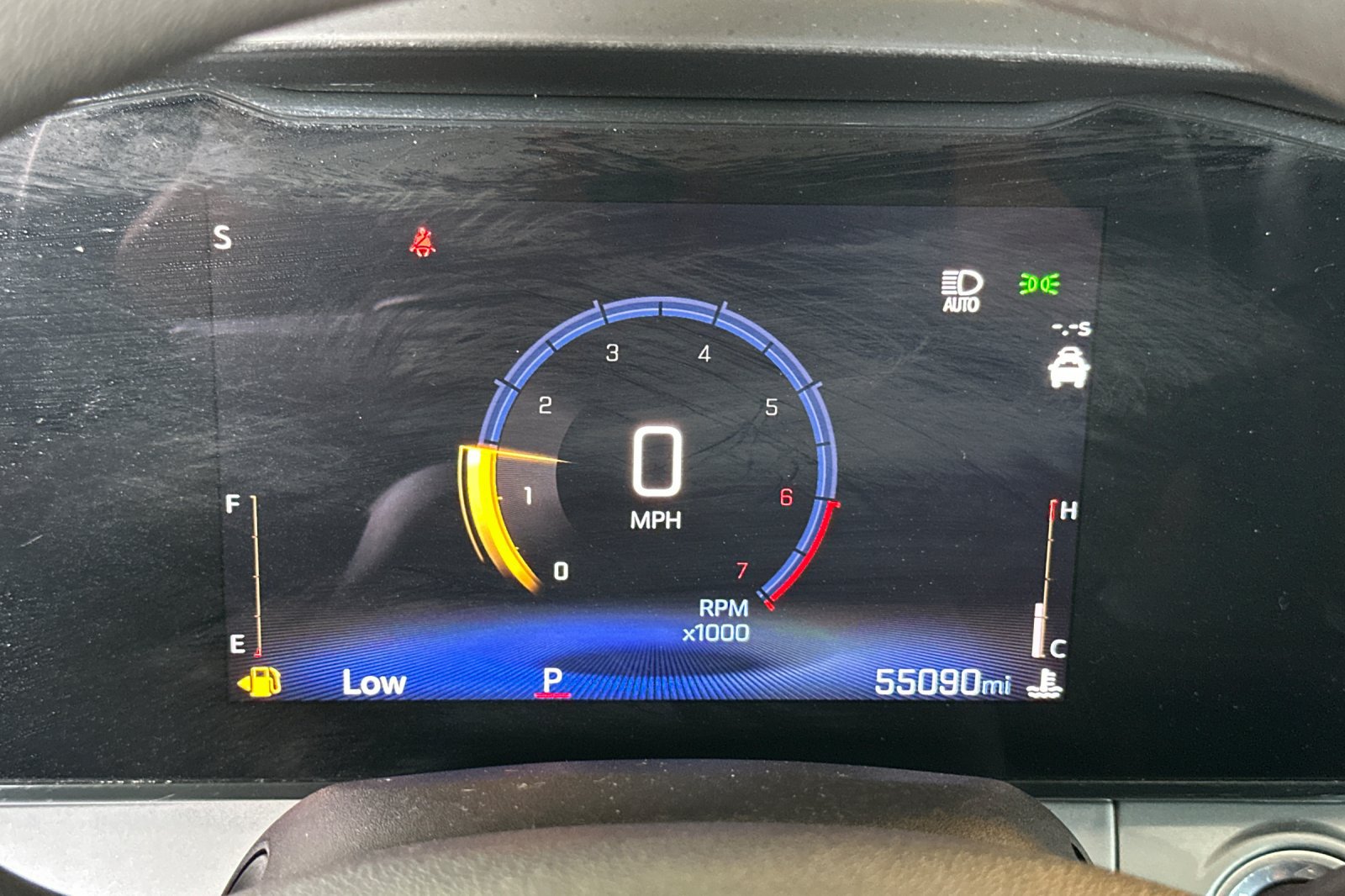 Used 2025 Chevrolet Trax LT FWD image 24