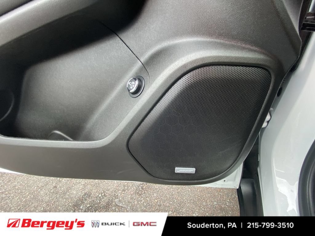 Certified 2023 GMC Acadia SLT w/ Preferred Package FWD image 28
