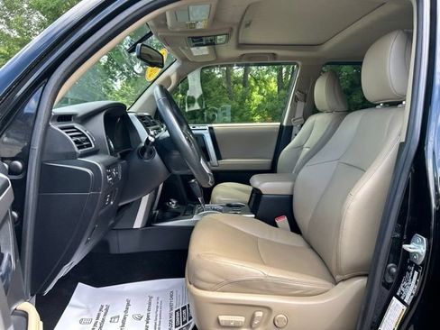 Used 2019 Toyota 4Runner Limited AWD/4WD image 18