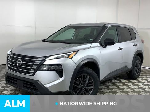 Used 2024 Nissan Rogue S image 3