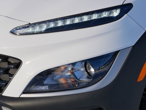 Used 2023 Hyundai Kona SEL w/ Convenience Package image 16