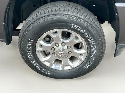 Used 2024 RAM 2500 Laramie w/ Safety Group image 11