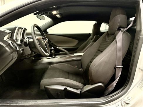 Used 2015 Chevrolet Camaro LS RWD image 13