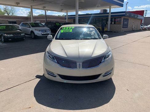 Used 2014 Lincoln MKZ w/ Equipment Group 101A Select image 2