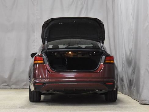 Used 2024 Nissan Altima 2.5 SV image 34