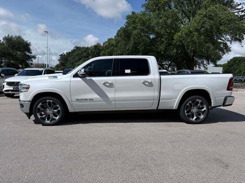 Used 2019 RAM 1500 Limited RWD image 3