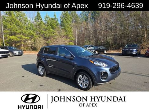 Used 2018 Kia Sportage LX image 12