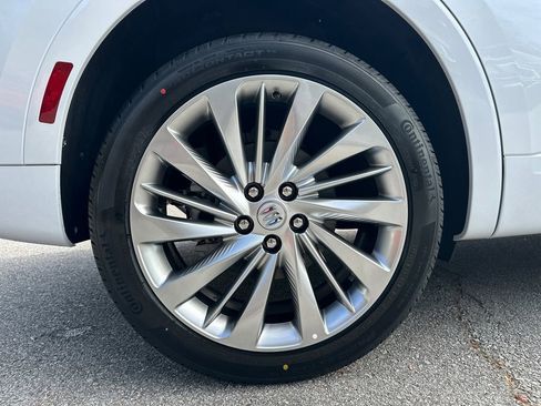 New 2026 Buick Envision Avenir image 18