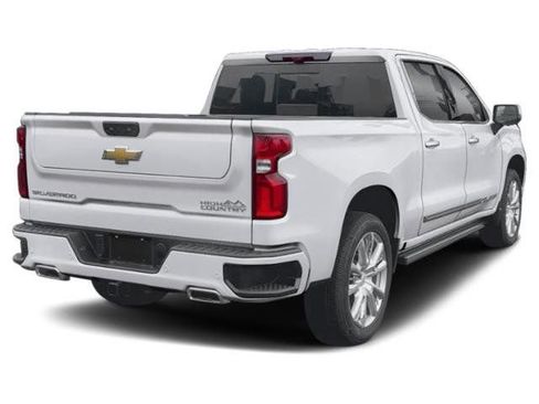 Used 2025 Chevrolet Silverado 1500 High Country image 4