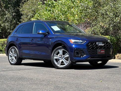 Used 2025 Audi Q5 2.0T Premium AWD/4WD image 2