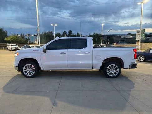 Certified 2023 Chevrolet Silverado 1500 LTZ w/ Z71 Off-Road Package AWD/4WD image 8