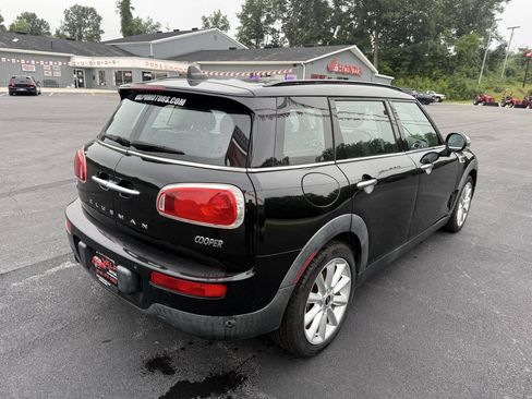 Used 2016 MINI Cooper Clubman FWD image 9