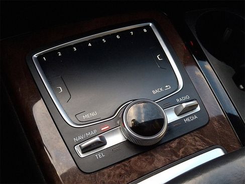 Used 2018 Audi Q7 3.0T Premium Plus w/ Premium Plus Package image 27