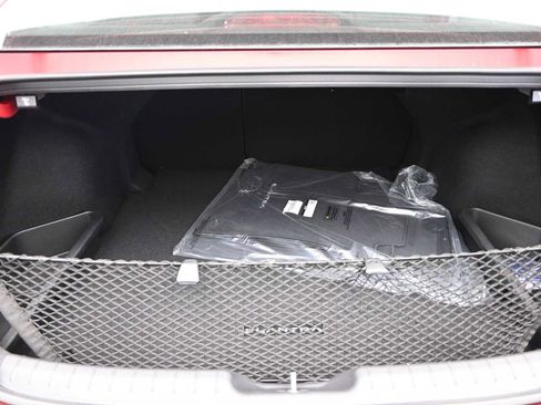 Certified 2024 Hyundai Elantra SEL w/ Convenience Package image 13