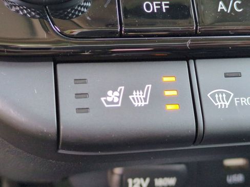 New 2026 Hyundai Elantra Limited image 27