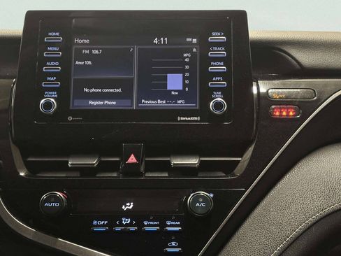 Used 2021 Toyota Camry SE FWD image 23